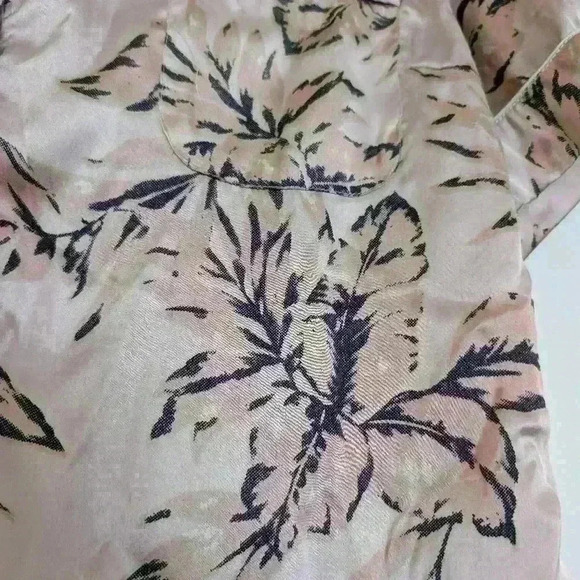 House of Harlow 1960 pink floral sleep shirt - Picture 3 of 8